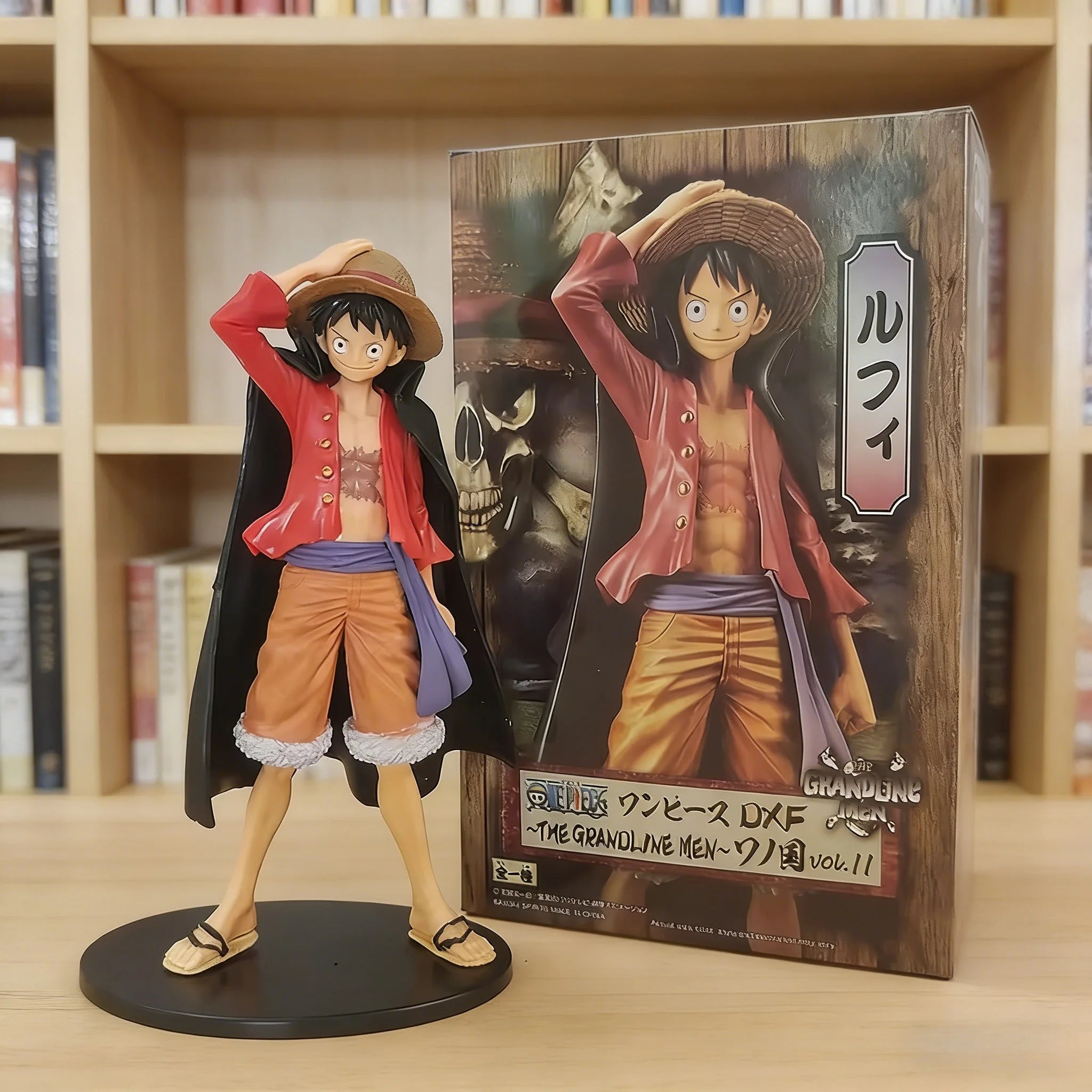 Figurine Luffy One Piece – Chapeau de paille – Décoration artisanale – Cadeau idéal fan manga.