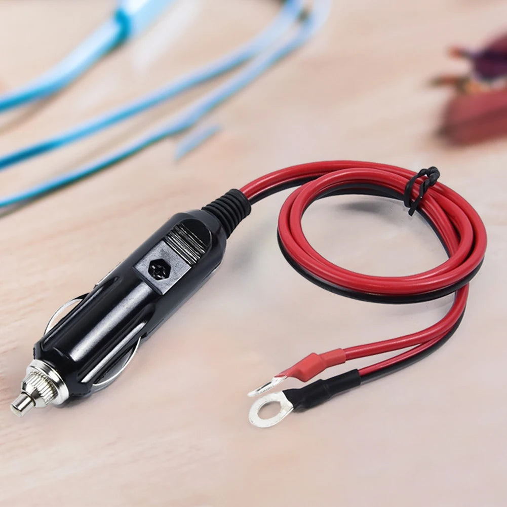 Prise allume-cigare mâle 12–24V avec câble 50 cm – 10A.