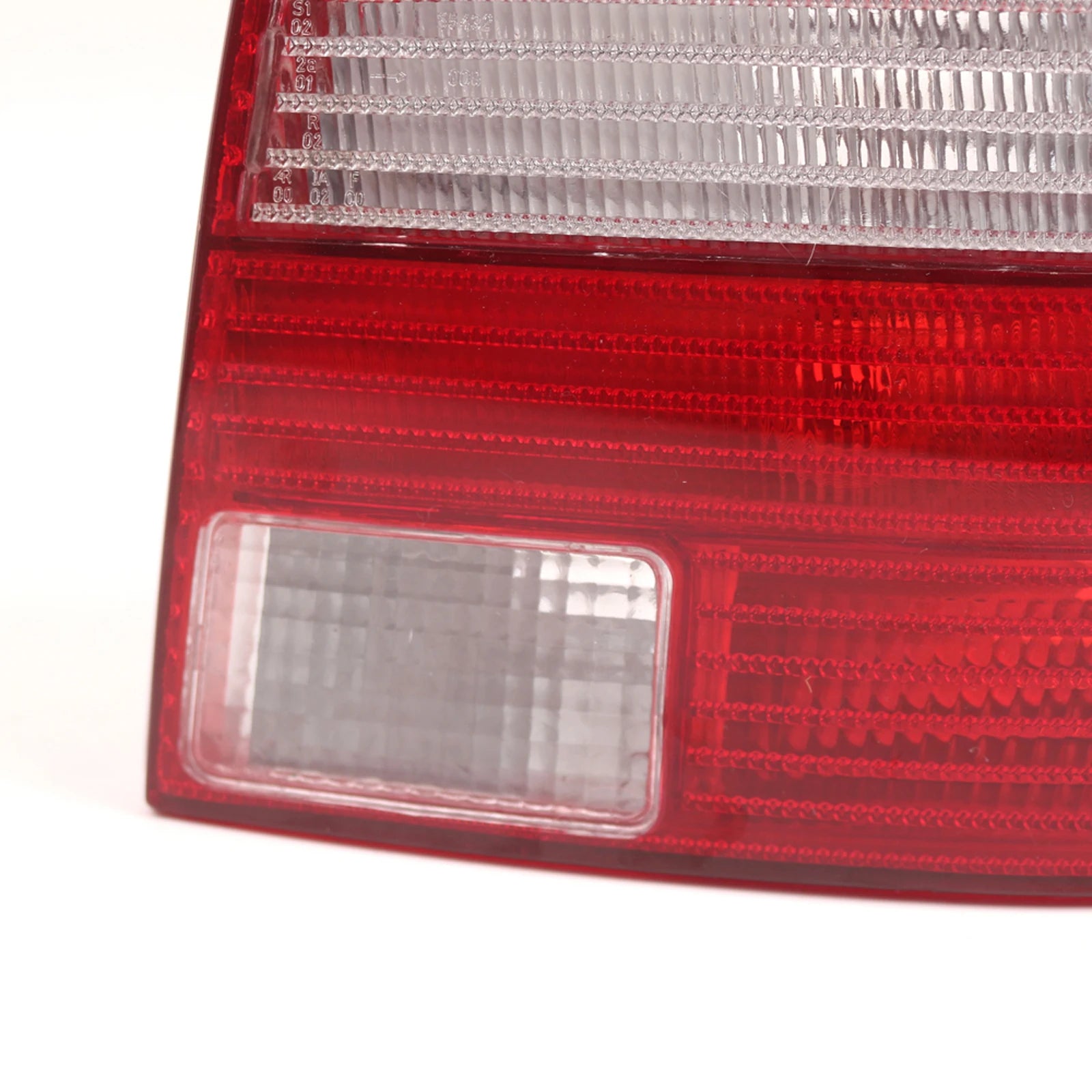 Feu arrière pour VW Golf 4 (1998–2005) – Sans ampoule